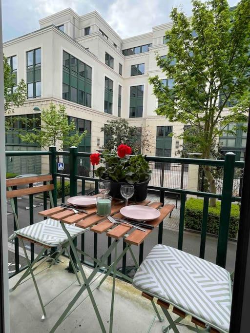 Appartement Familial 8 Personnes Proche De Disney Et Paris 谢西 外观 照片
